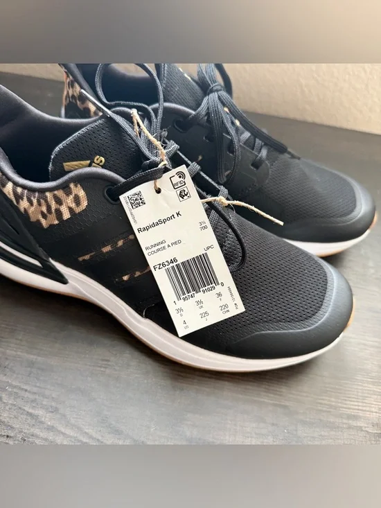 Adidas Rapid Sport sneakers NWT - Picture 2 of 8